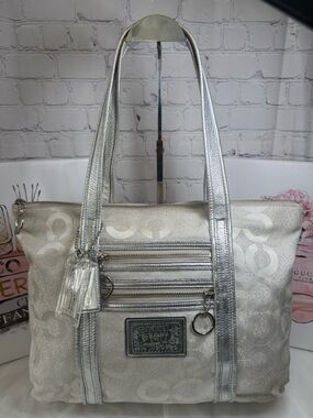 Coach Poppy Metallic Silver Op Art and White Signature Canvas Shoulder Bag Tote